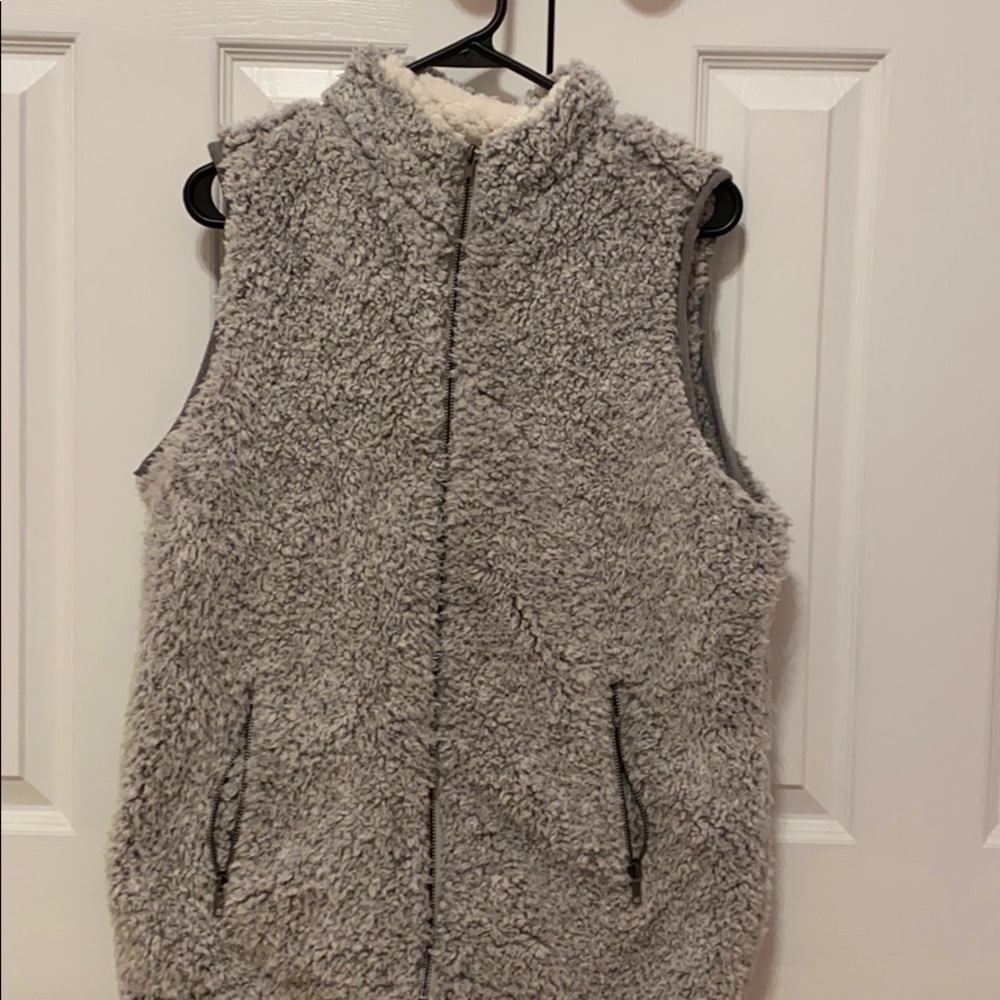Altar’d State sherpa vest